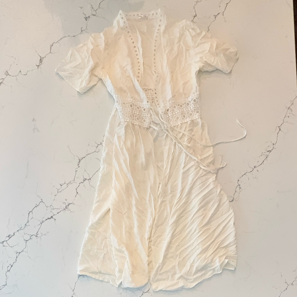 Elegant White Lace Trim Swim Coverup